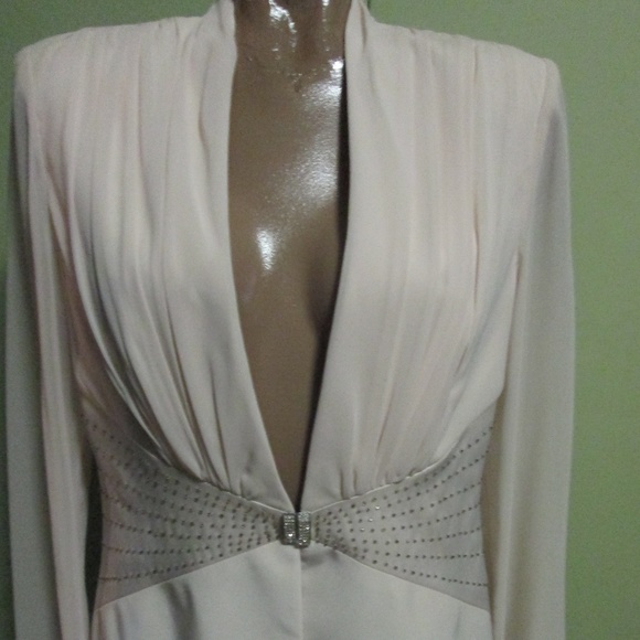 David's Bridal Tops - NWOT DAVID'S BRIDAL BLAZER TOP SIZE 10 EMBELLISHED